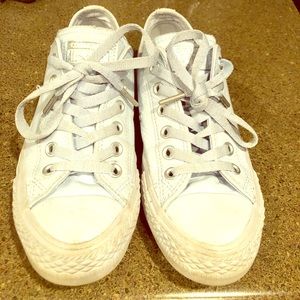 Converse All Star Light blue leather shoe size 7